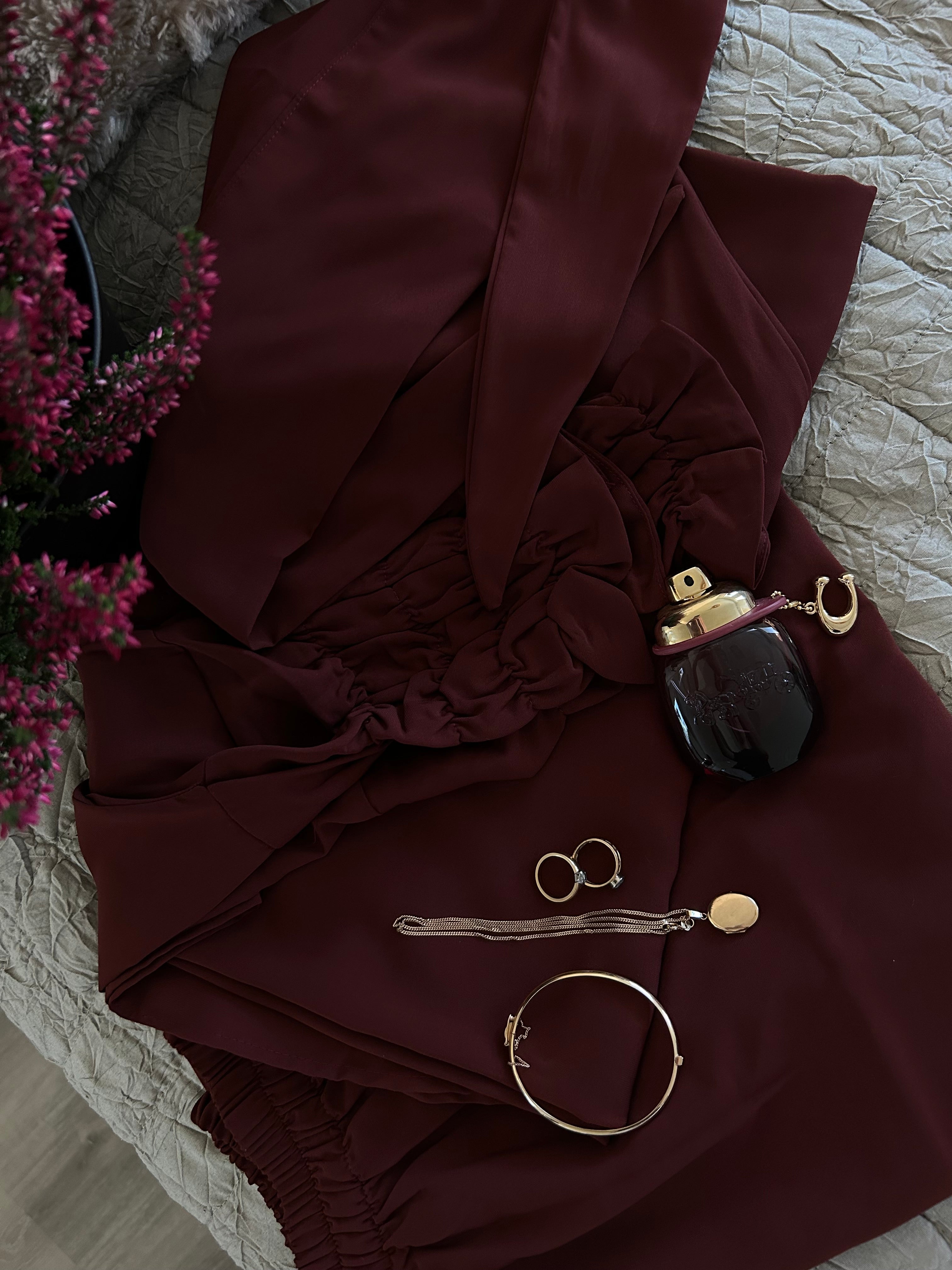 Unleash Your Fashion Potential with Abayas